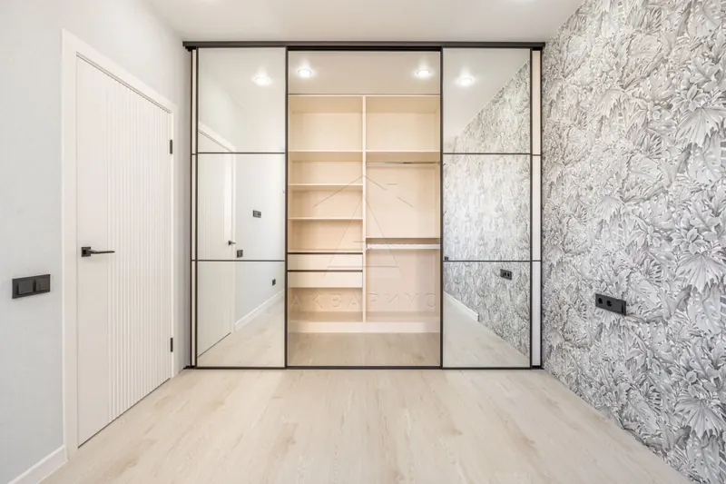 Спальня — Ремонт двухкомнатной квартиры, 68 м²