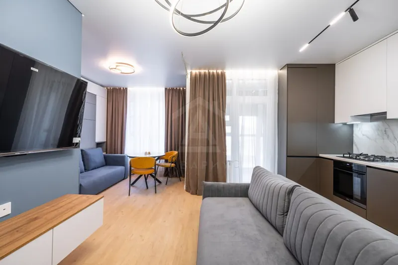 Кухня-гостиная — Ремонт квартиры-студии, 36 м²